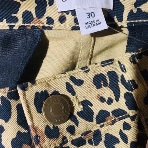 J. Crew - High Rise Kickout Crop - Leopard - Picture 9 of 9